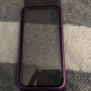 iPhone XS Max phone case.